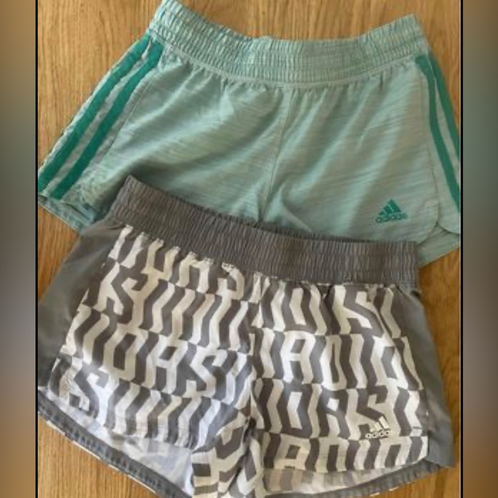 Womens Adidas Running shorts 3” super cute